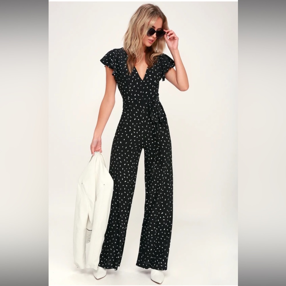 Lulus - Black and White Print Backless Jumpsuit